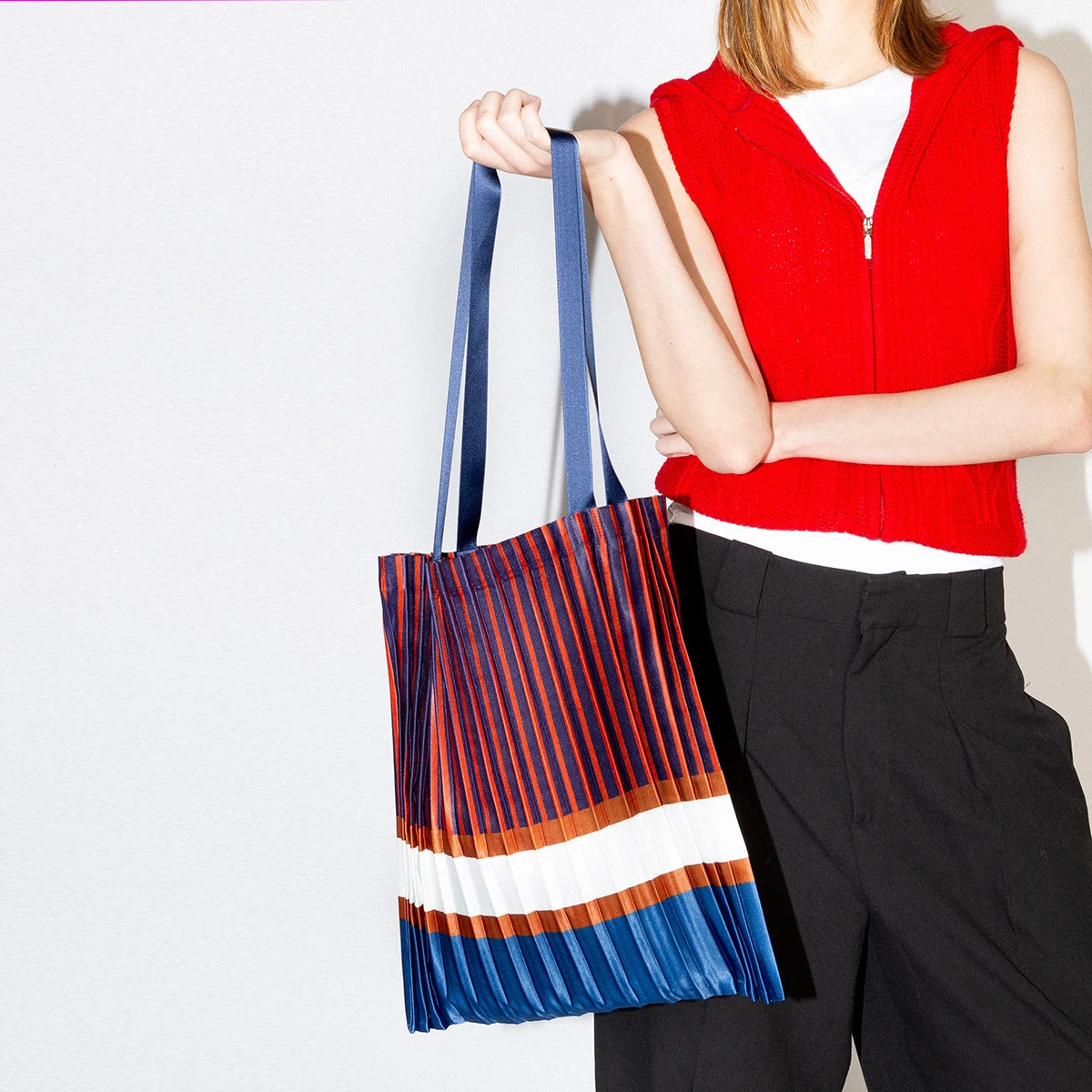 Chiavari Pleated Tote Bag – Bild 2