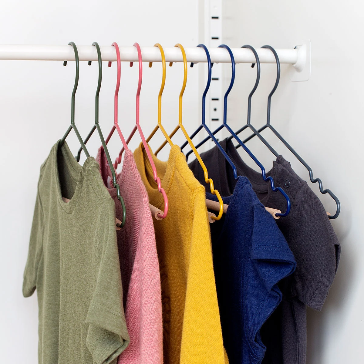 Kids Top Hangers – Kleiderbügel Im 10er Set – Bild 4