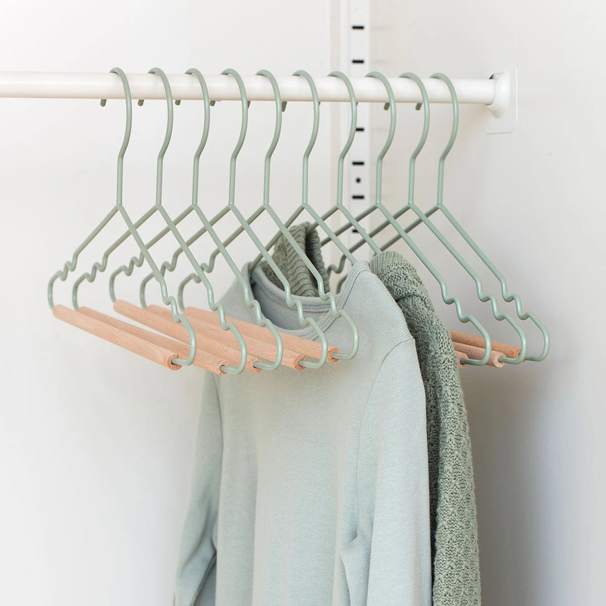 Kids Top Hangers – Kleiderbügel Im 10er Set – Bild 11