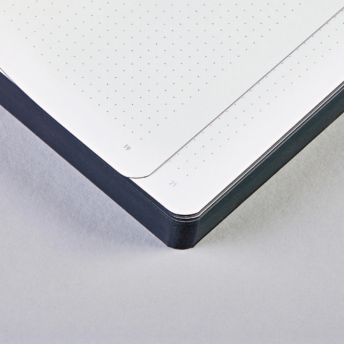 Notizbuch Graphic L Holy Shit – Bild 5