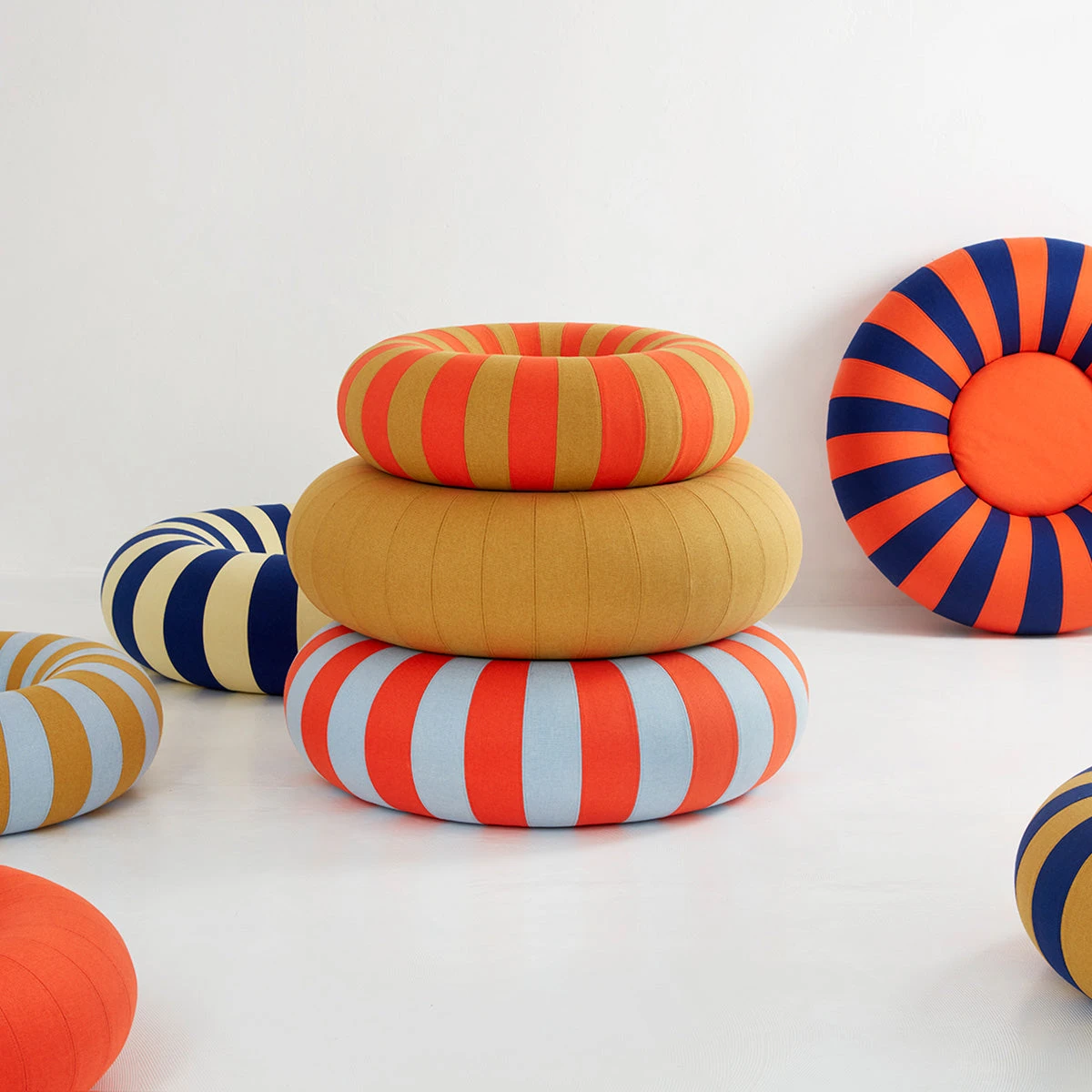 Float Medium Blue/Red – Bild 3