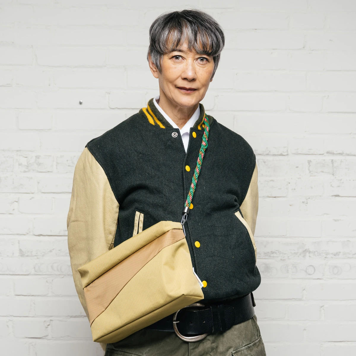 The New Bum Bag M Moss & Camel – Bild 4