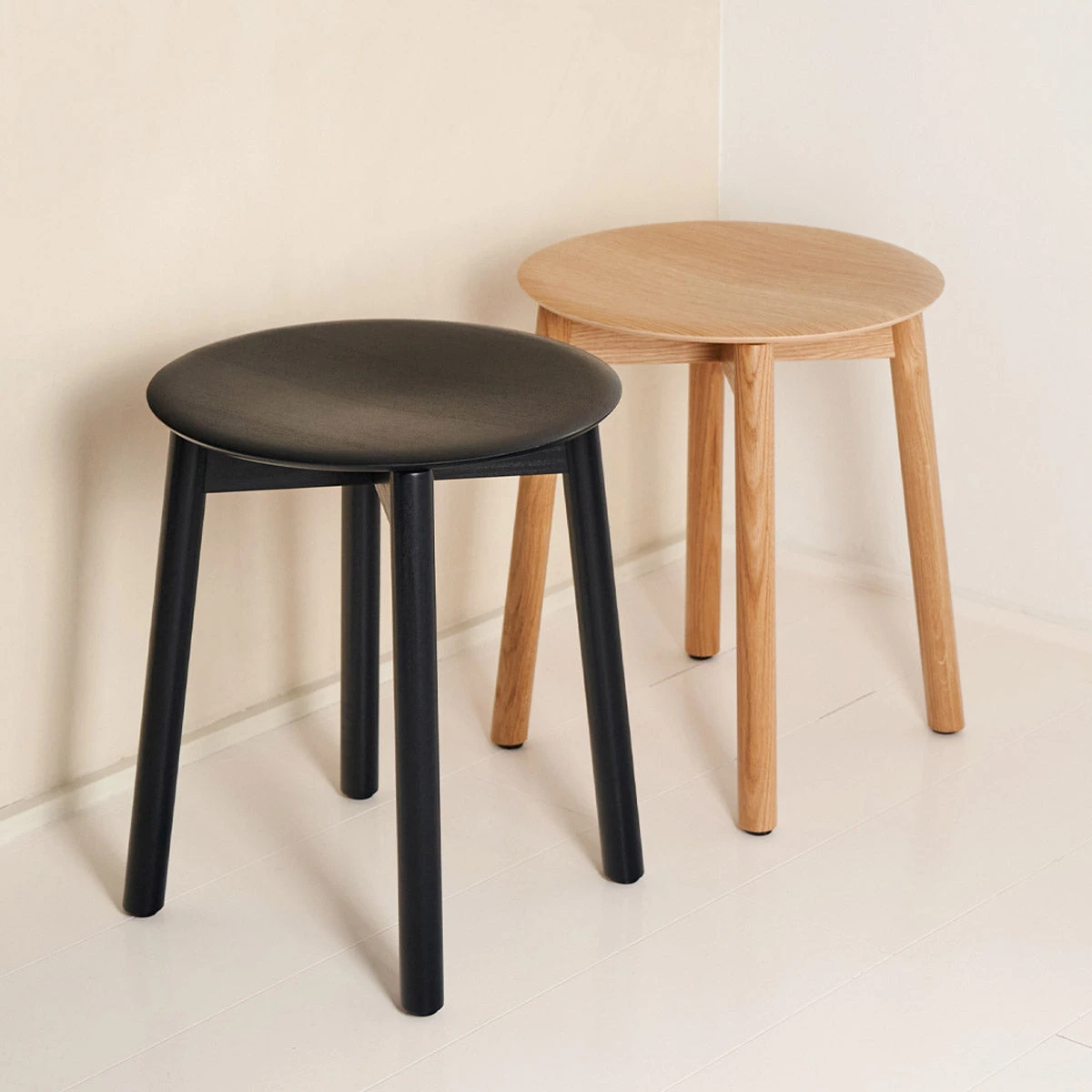 SSD Full Wood Stool – Bild 3