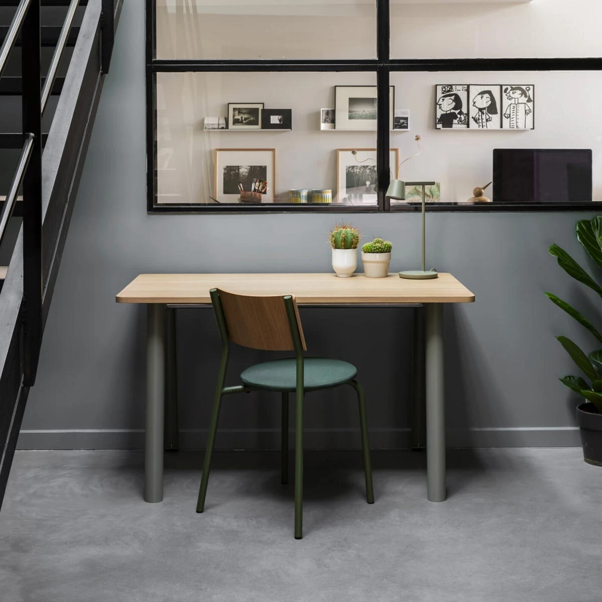 NEW MODERN Desk – Bild 2