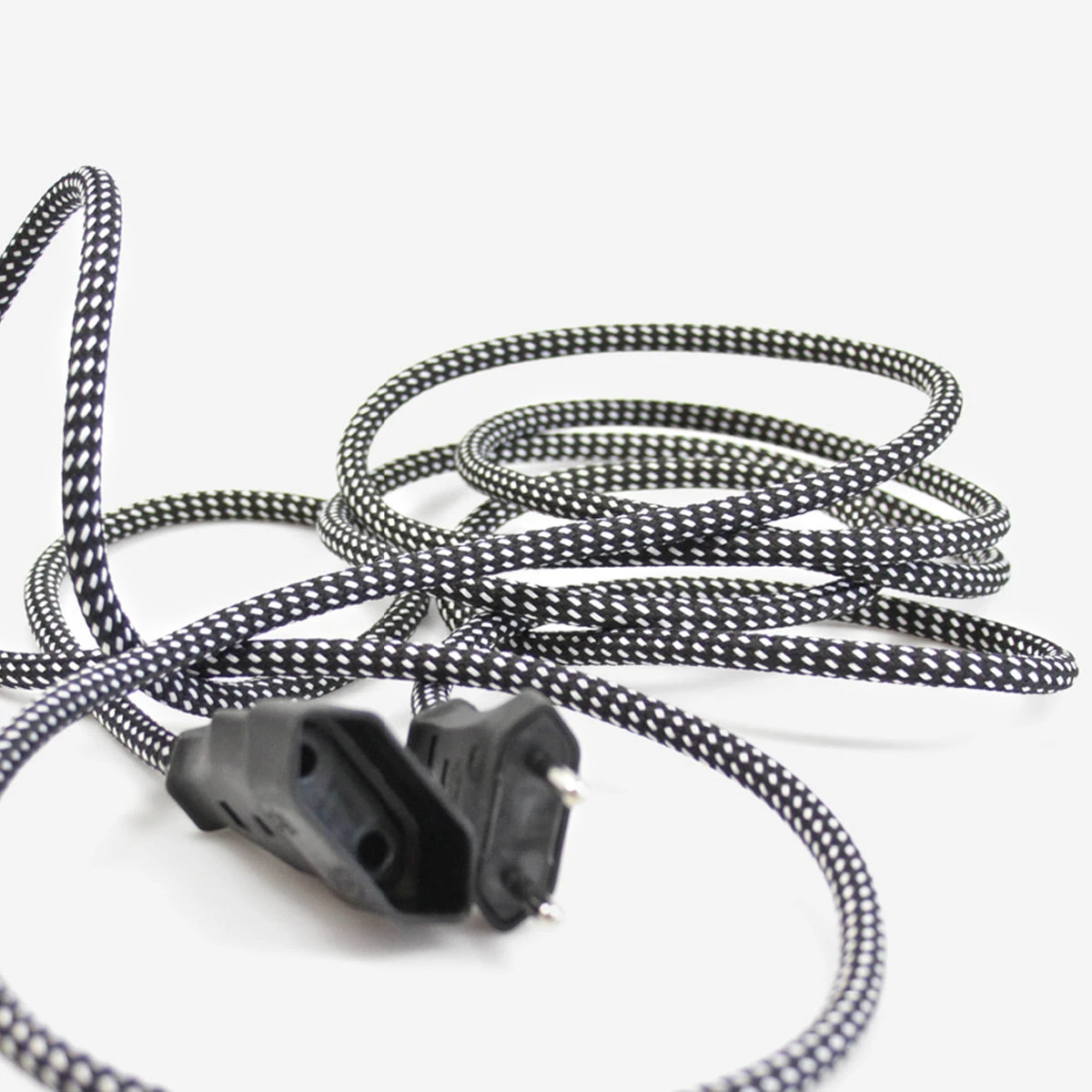 Verlängerungskabel Black Market