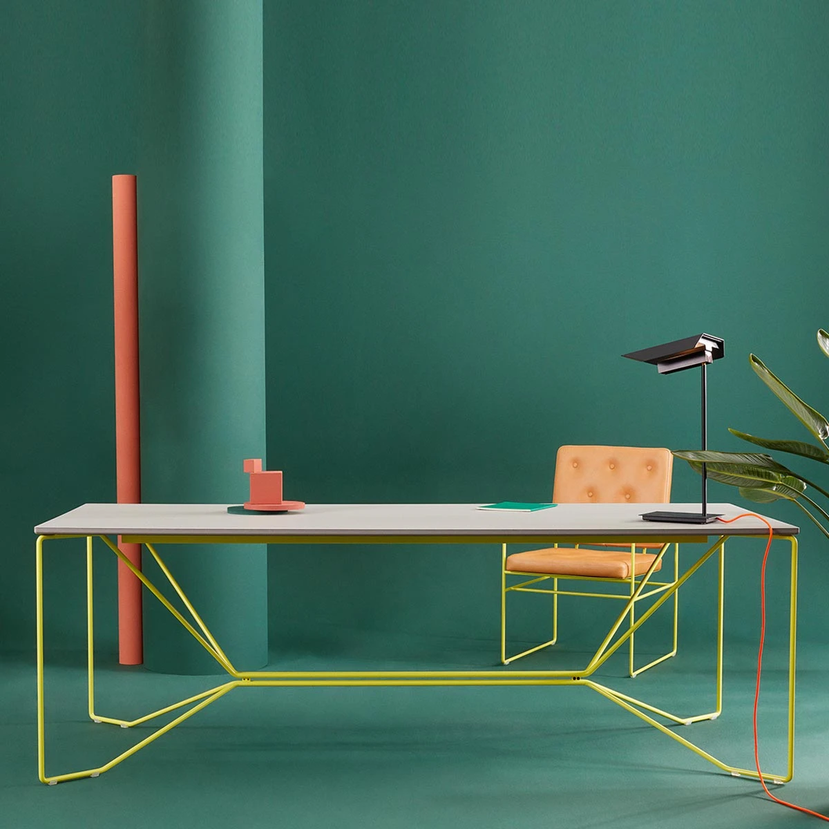 SAME SAME Tisch Linoleum Seidengrau – Bild 2